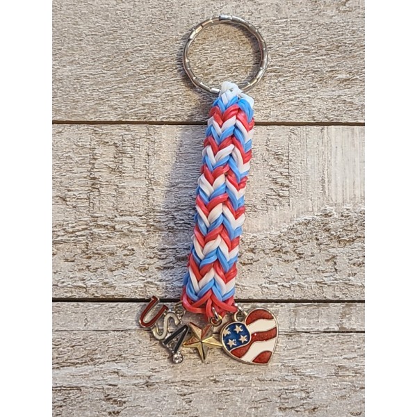 USA Rainbow Loom Fishtail Keychain With Charms