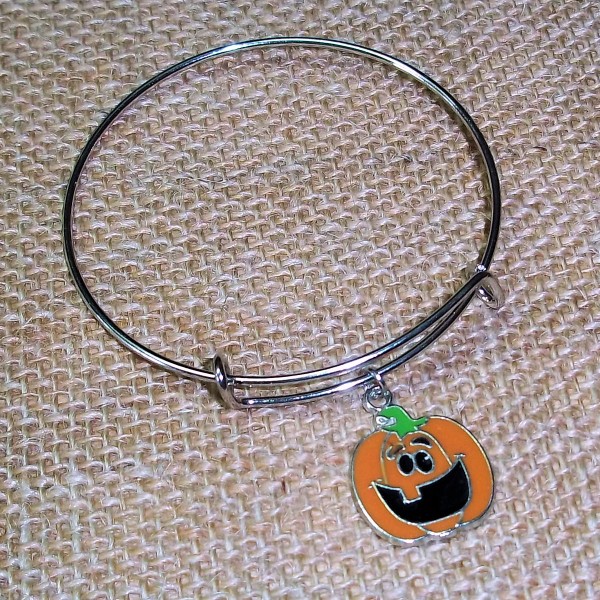 Halloween Pumpkin Expandable Bangle Bracelet Jack O Lantern Enamel Charm Silver Halloween Pumpkin Expandable Bangle Bracelet Jack O Lantern Enamel Charm Silver