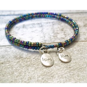 RTD-4025 : Tiny Bead Memory Wire Live Love Name Plate Bracelet at RTD Gifts