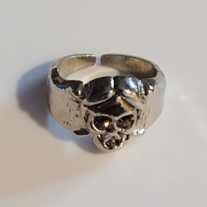RTD-4222 : Metal Skull Ring at RTD Gifts